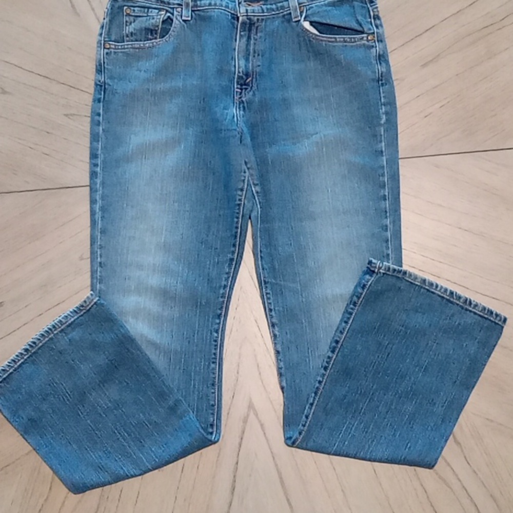 Levi’s Nouveau boot cut